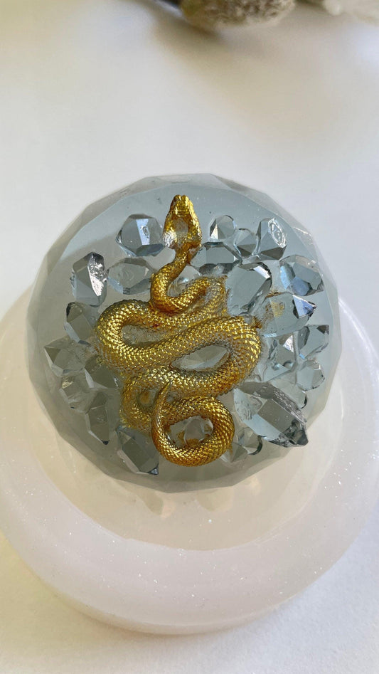 Snake Druzy Pendant: Crystal Jewelry Silicone Mould - Ideas Decor Shop