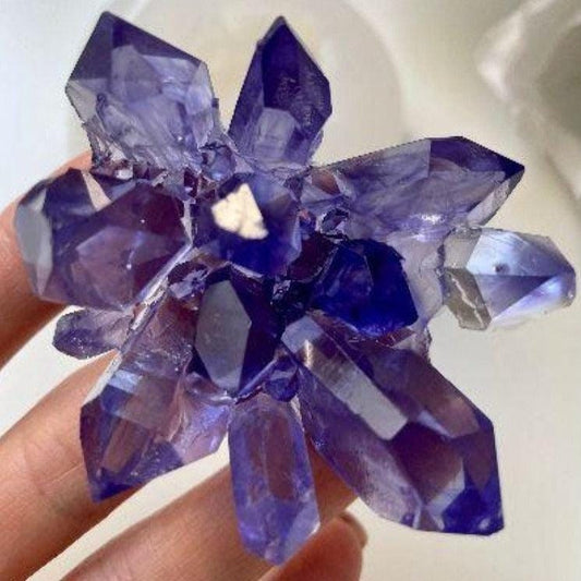 Create Stunning Crystal Clusters with Our Amethyst Silicone Mold for Resin and Painting - Ideas Decor Shop