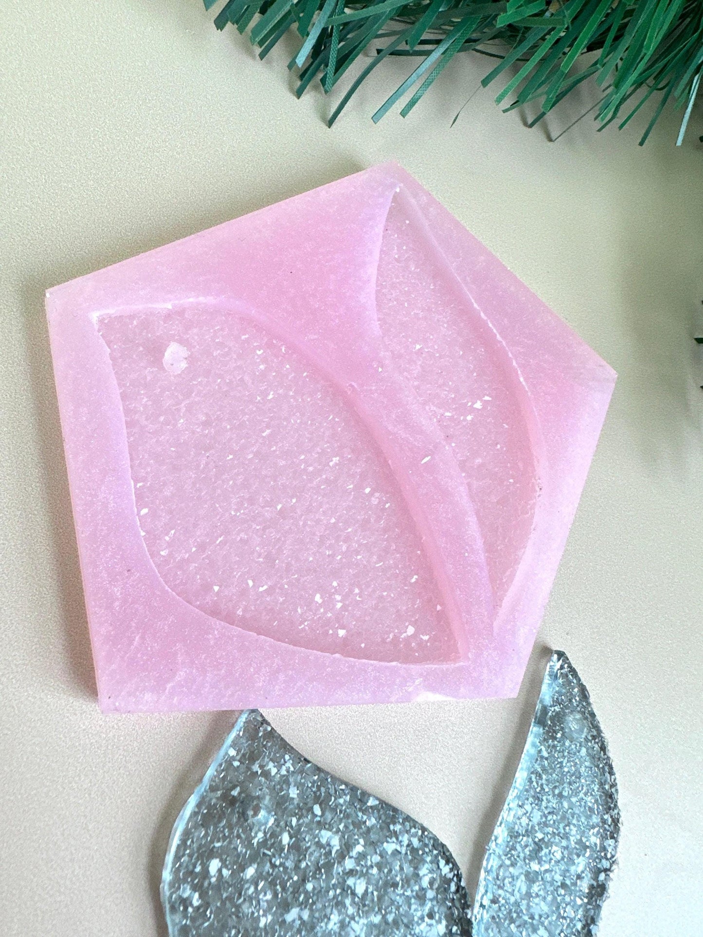 Sparkling Crystal 2 Leaf Silicone Mold for Jewelry or Festive Decor