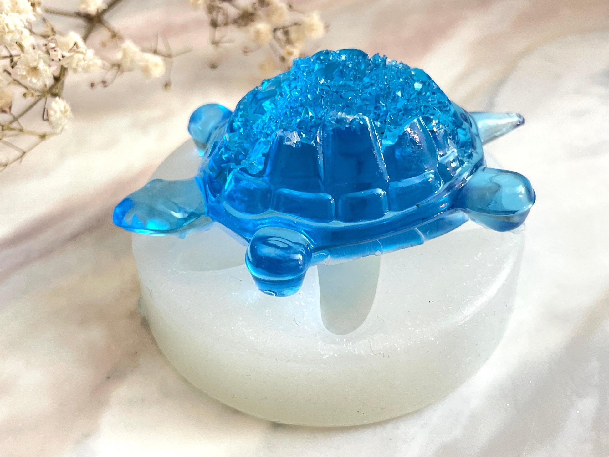 Geode Turtle Resin Silicone Mold: Create Majestic Gemstone-inspired Turtles - Ideas Decor Shop