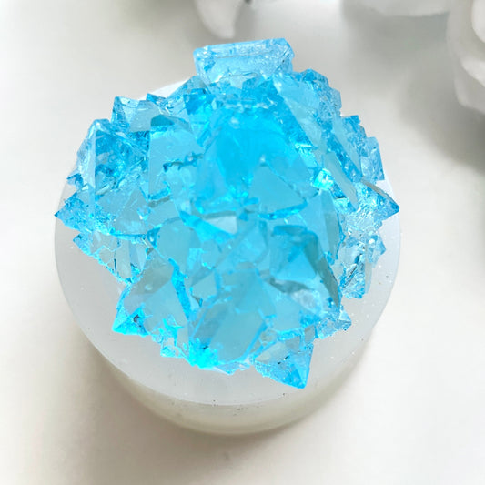 Крошечные сокровища: силиконовая форма для маленьких кристаллических кластеров