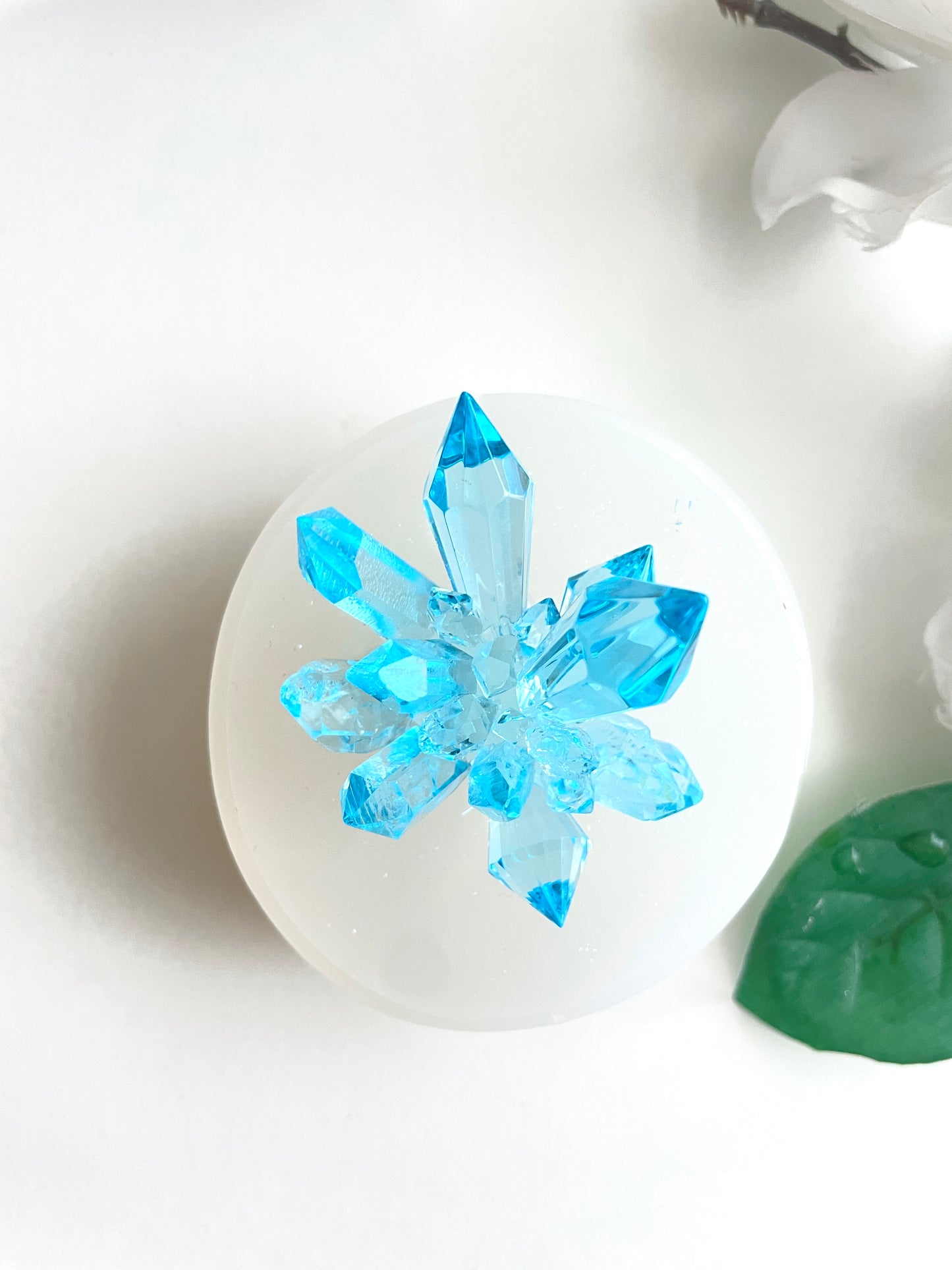 Crystal Formations Awakened: New Resin Silicone Mold