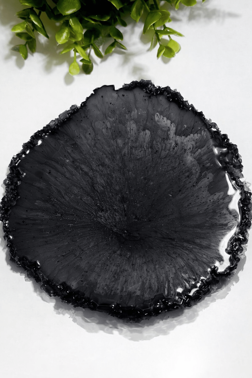 Irregular Resin Tray Mold with Crystal Edges - Silicone Craft Form for Chic Serving Platters - Ideas Decor Shop