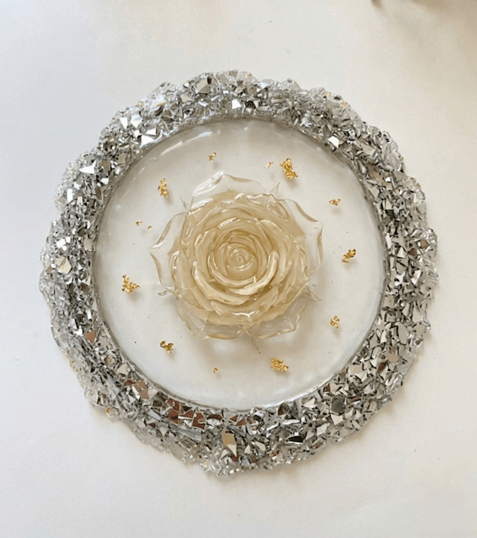 Large 13cm Round Crystal Edge Mold for Coasters and Trays - Ideas Decor Shop