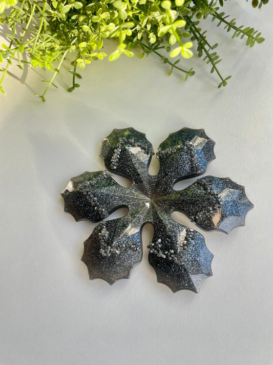 Large Christmas Silicone Mould Snowflake Mould, Bauble Mold Festive Mould, Christmas resin Christmas Decorations, Snowflake Bauble UK Seller - Ideas Decor Shop