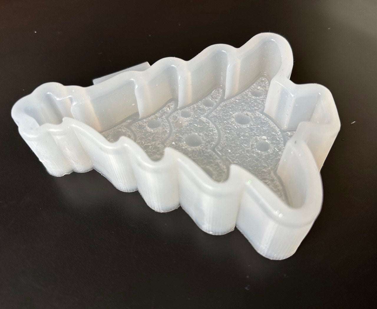 Large Christmas Tree Silicone Mold with Crystal Texture - Ideas Decor Shop