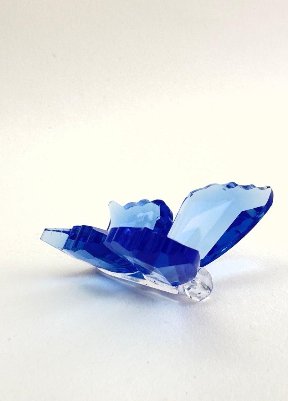 Luxe DIY Silicone Mould - Crystal Butterfly Resin Mold for Stunning Crafts - Ideas Decor Shop