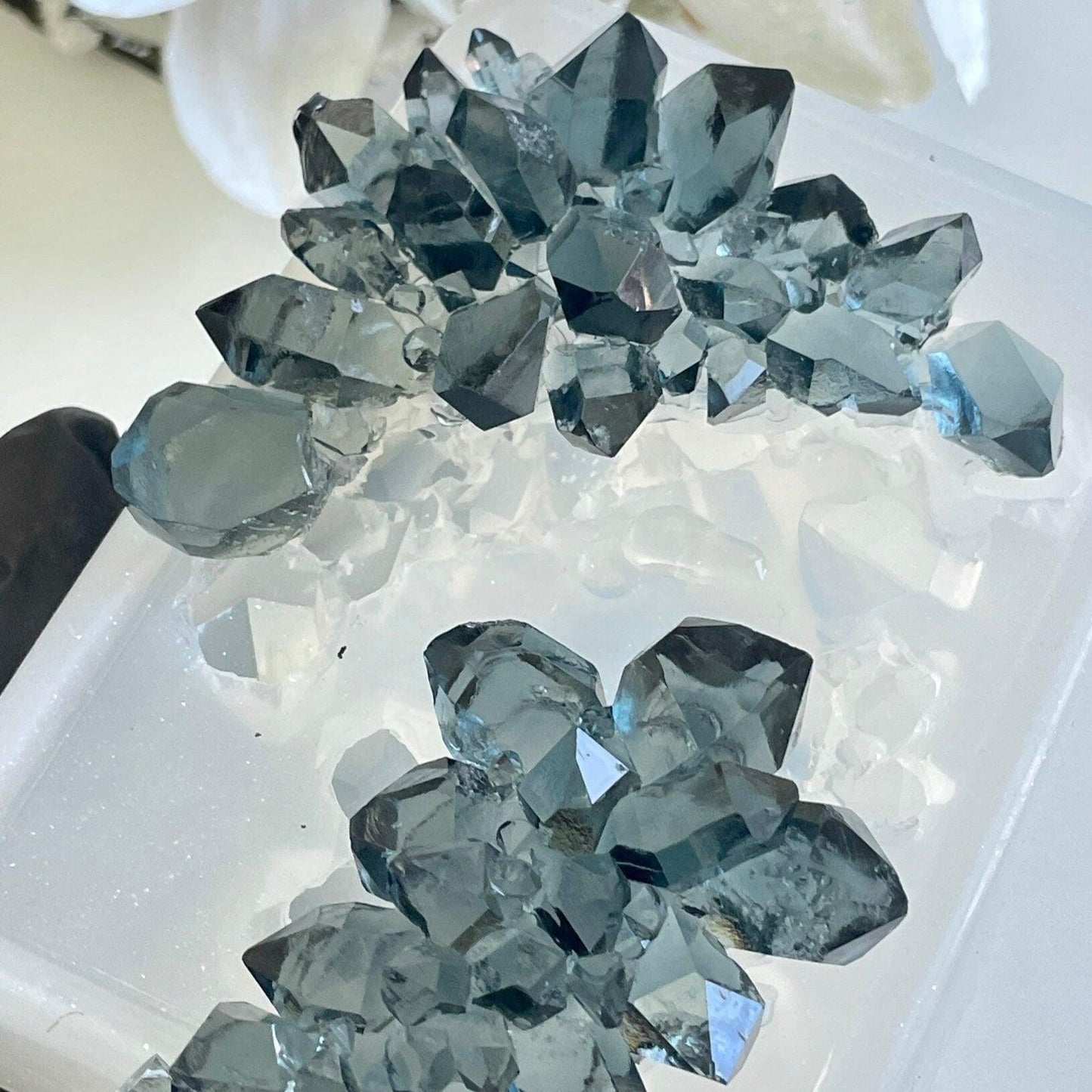 Luxury Crystal Molds Set for Stunning Druzy Resin Art and Crafts - Ideas Decor Shop