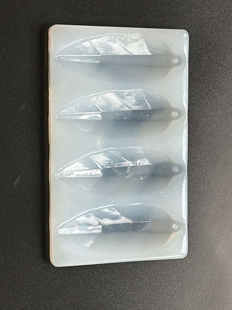 4 Cavity Leaf Shape Mold
