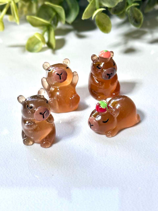 Silicone Mold Mini Capybara Figurines – 2.5 cm