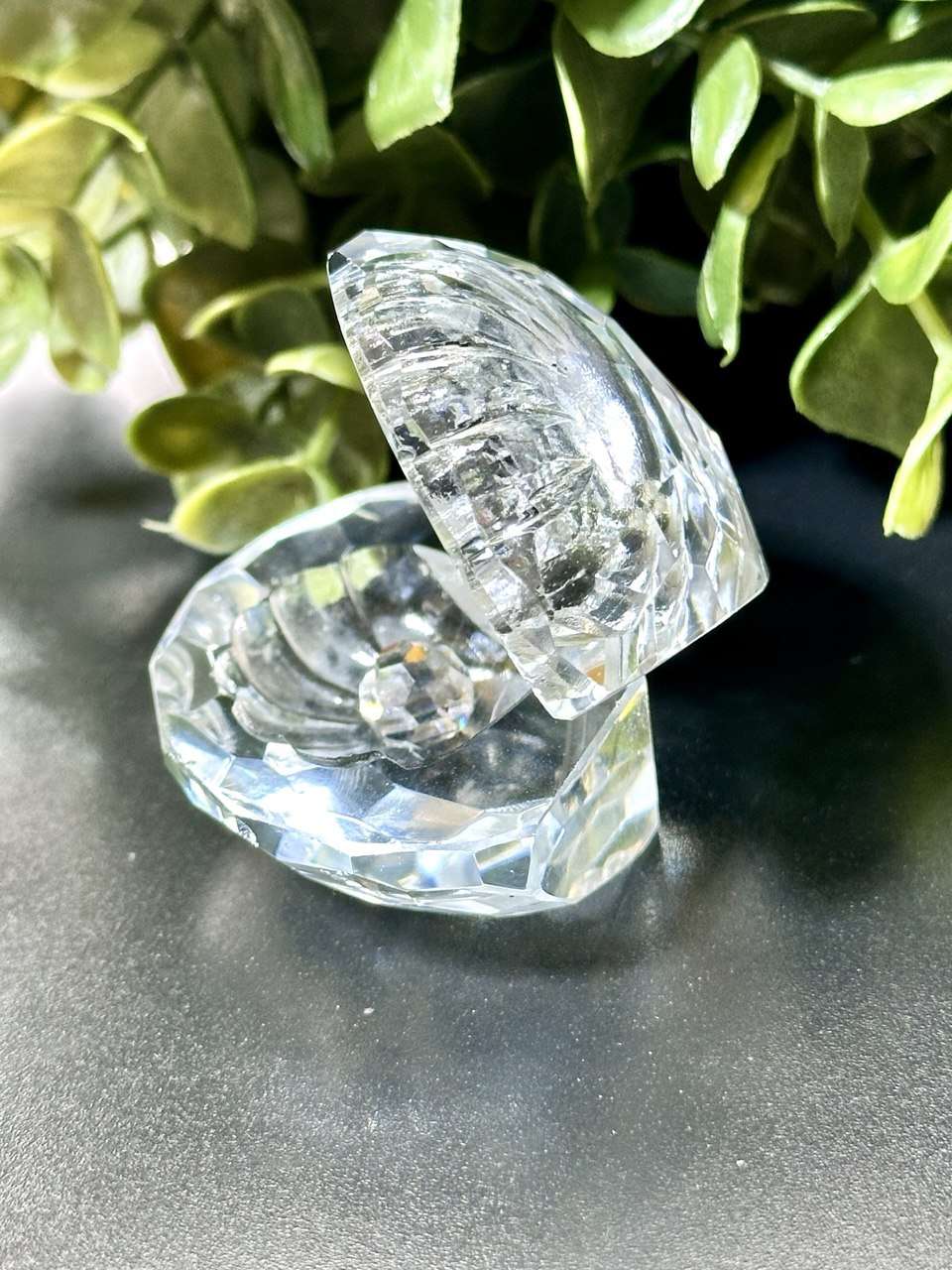 Faceted Oyster with Pearl Silicone Mold: Resin, Jesmonite, Soap