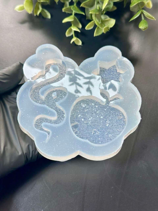 Druzy Crystal Snake Apple Star Silicone Mold