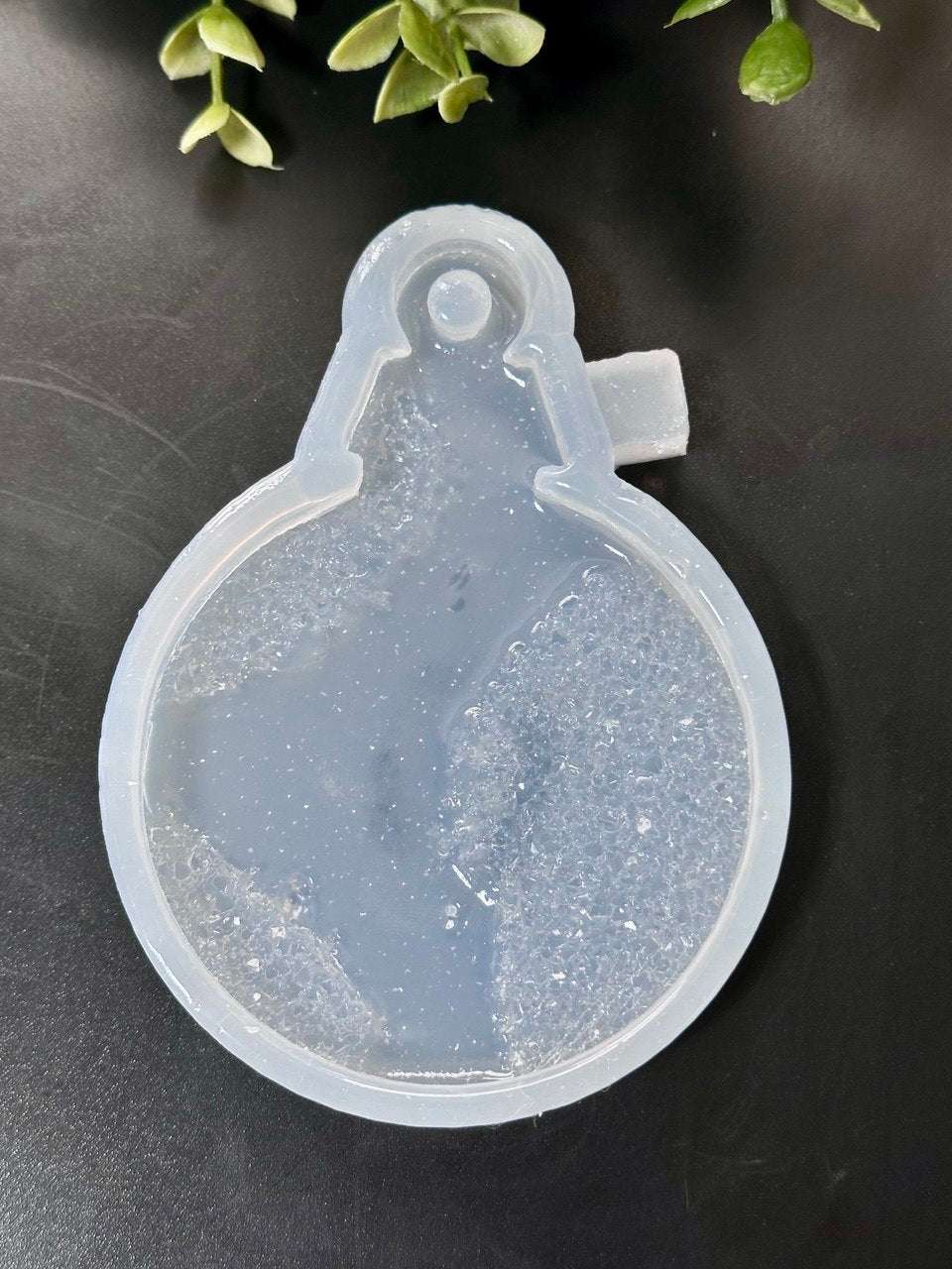 Christmas Bauble Silicone Mold – Druzy Crystal Ornament