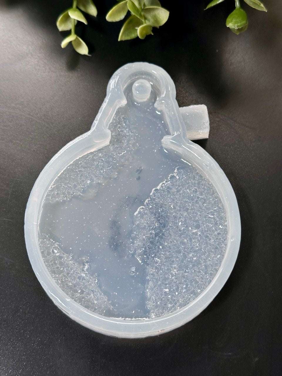 Christmas Bauble Silicone Mold – Druzy Crystal Ornament