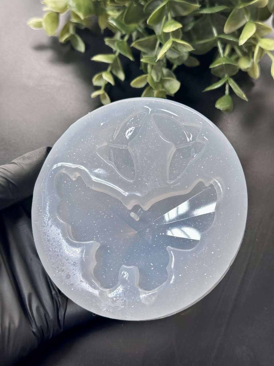 Butterfly Silicone Mold – Large and Small Crystal Texture