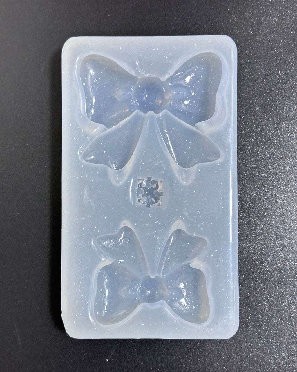 Silicone Mold: Bow Shape Resin