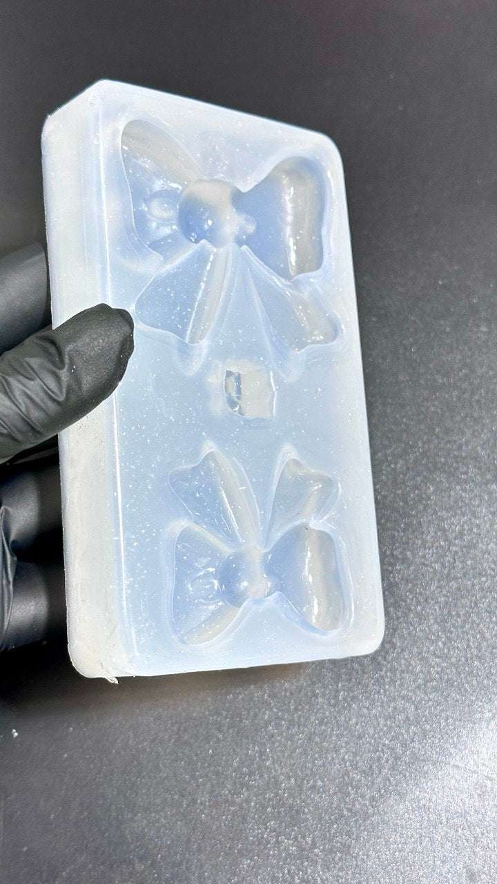Silicone Mold: Bow Shape Resin