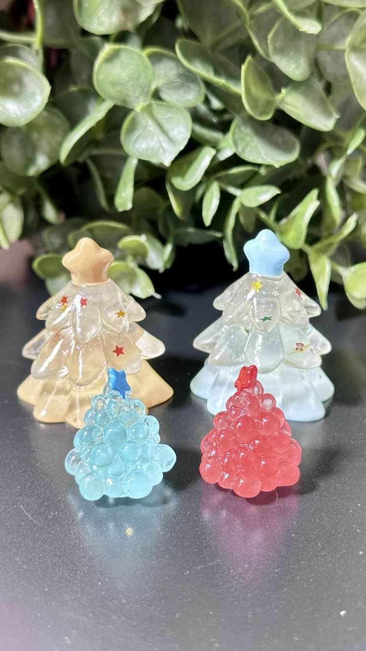 Christmas Tree Silicone Mold | 4 Mini Tree Shapes