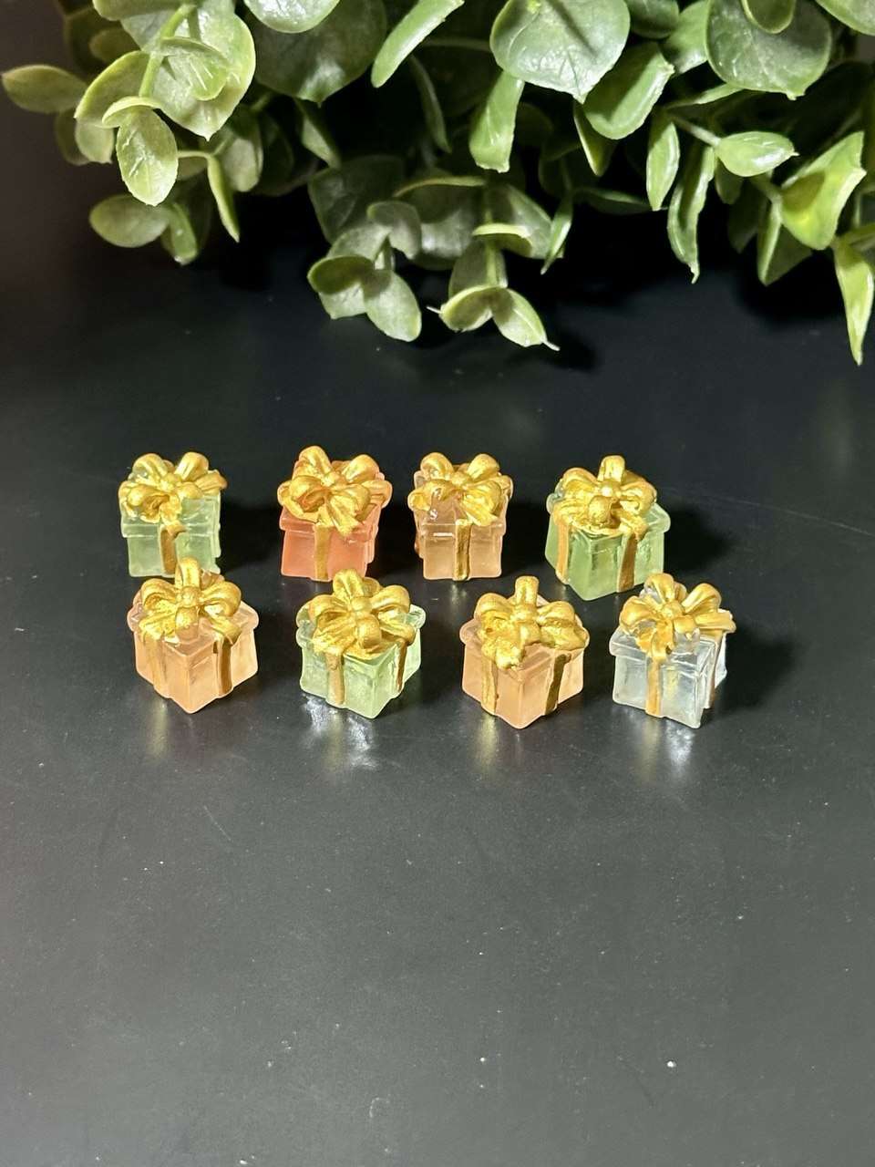 Mini Gift Box Charms – Transparent Resin with Gold Bow