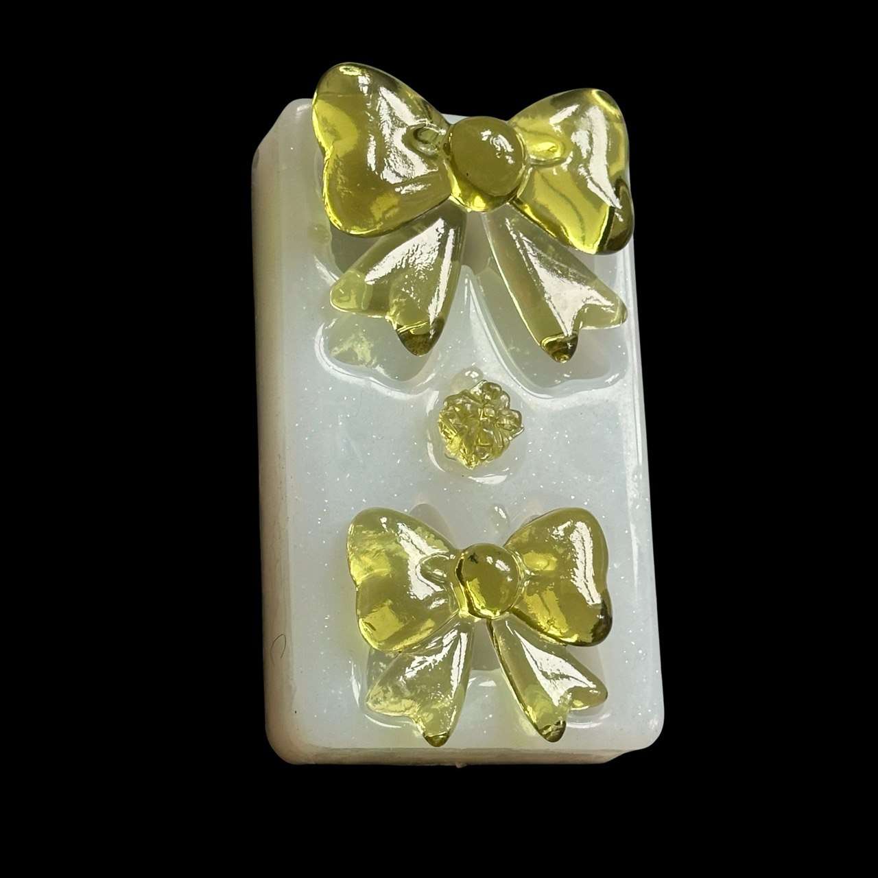 Silicone Mold: Bow Shape Resin