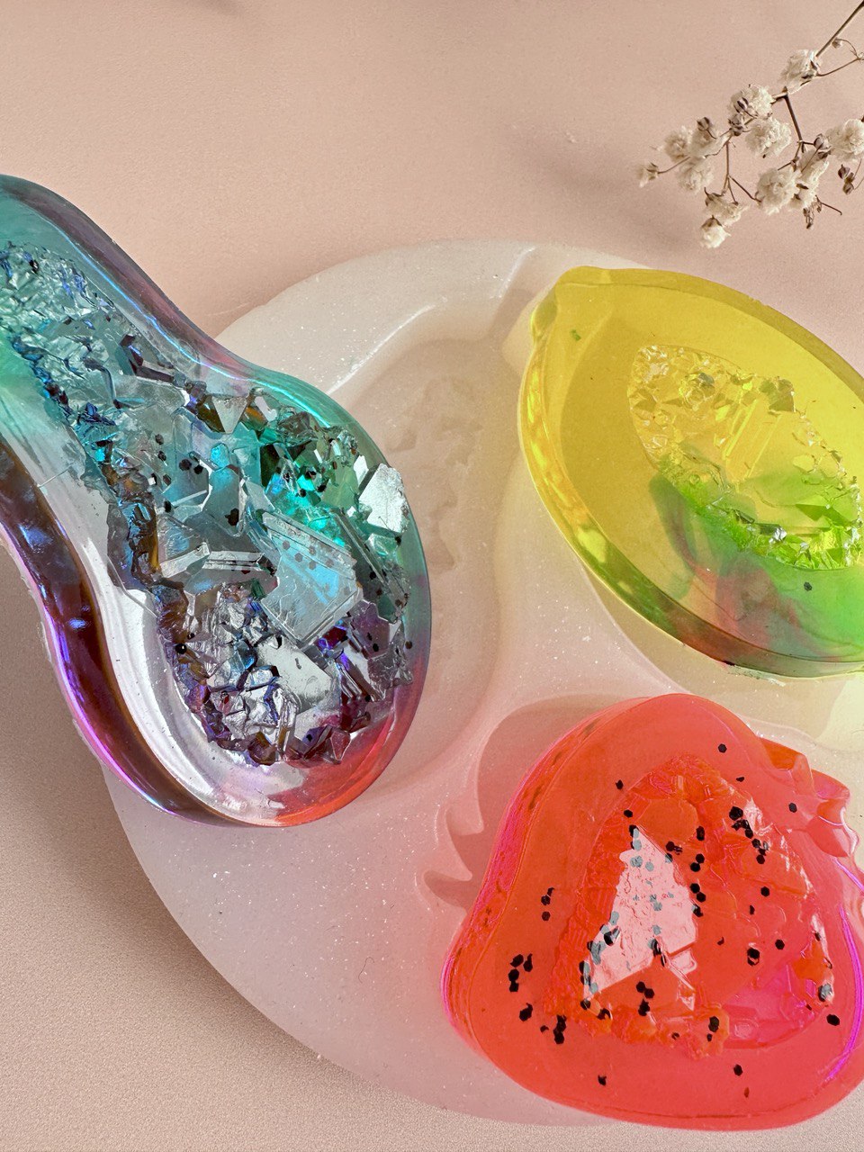 Mold Your Own Dazzling Crystal Fruits with Our 3-Piece Druzy Silicone Mold Set