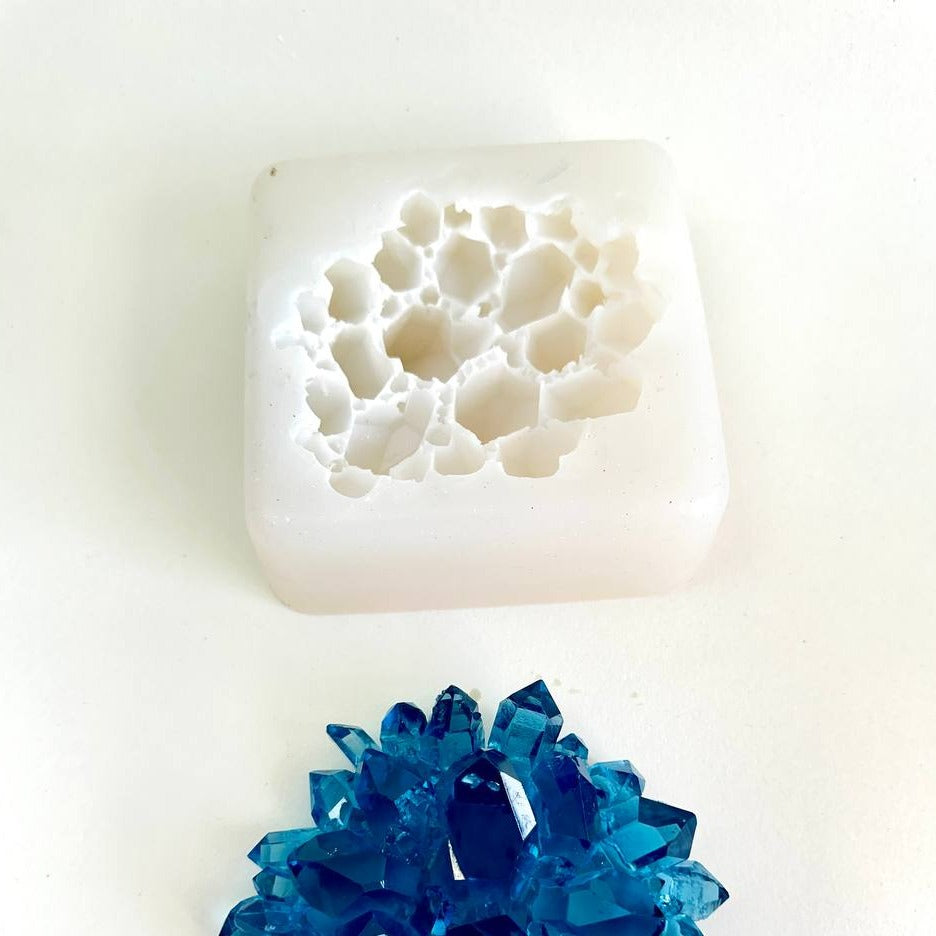 Premium Large Crystal Silicone Mold - Professional Cluster Design for Resin Art