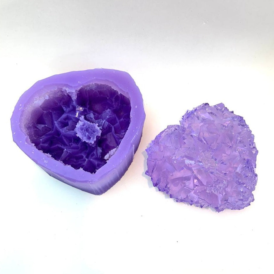 Extra Large Luxury Amethyst Crystals Heart Silicone Mold, Perfect for Geode Druse and Druzy Designs in Resin Crystal Artistry