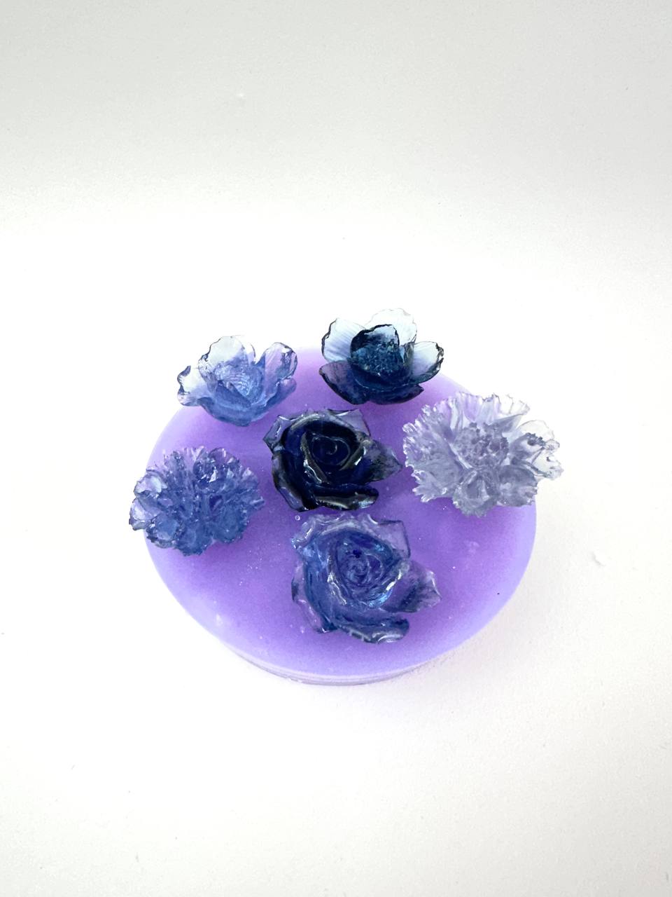 Petite 3D Floral Silicone Resin Molds - 6 Small Flower Designs for Crafting Epoxy Resin