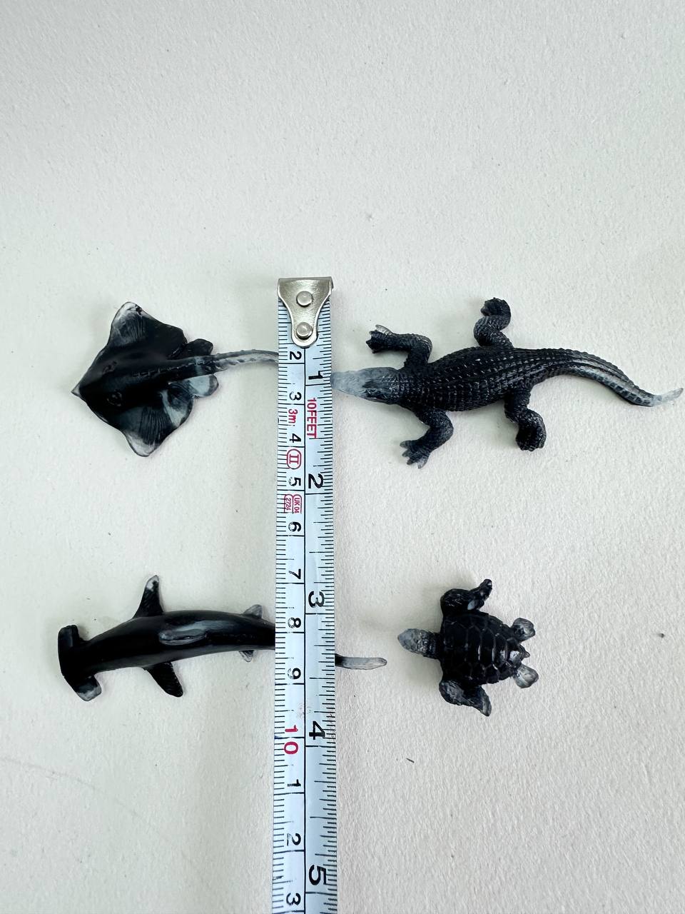 Kleine natürliche Figurenset-Form: Schildkröte, Rochen, Krokodil, Wal