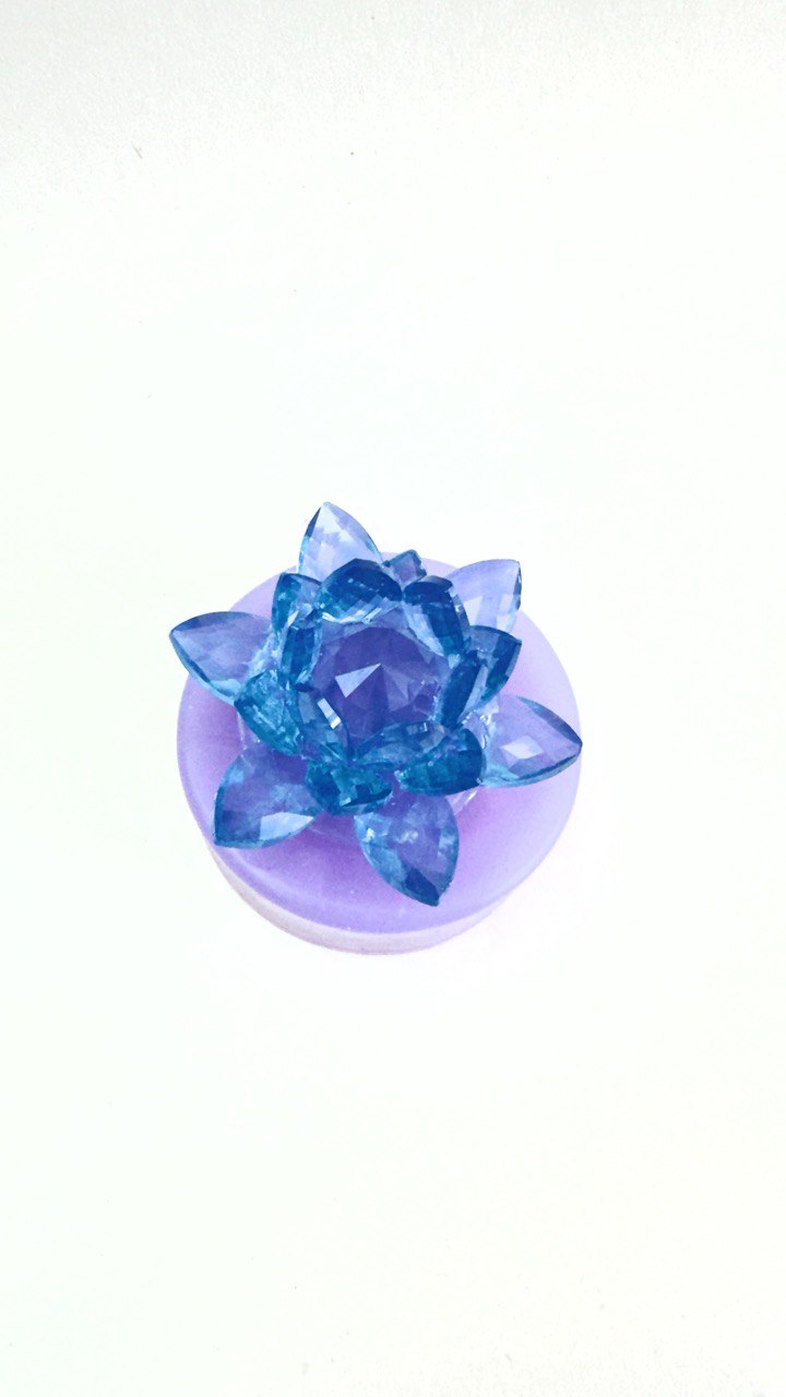 Elegant Crystal Flower Silicone Mold for Resin Art