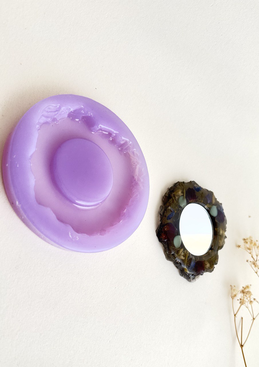 Round Mirror Resin Mold with Crystal Edges