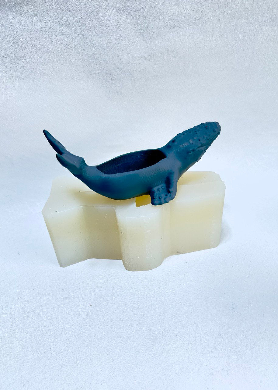 Silicone Whale mold - Candle vessel concrete mold