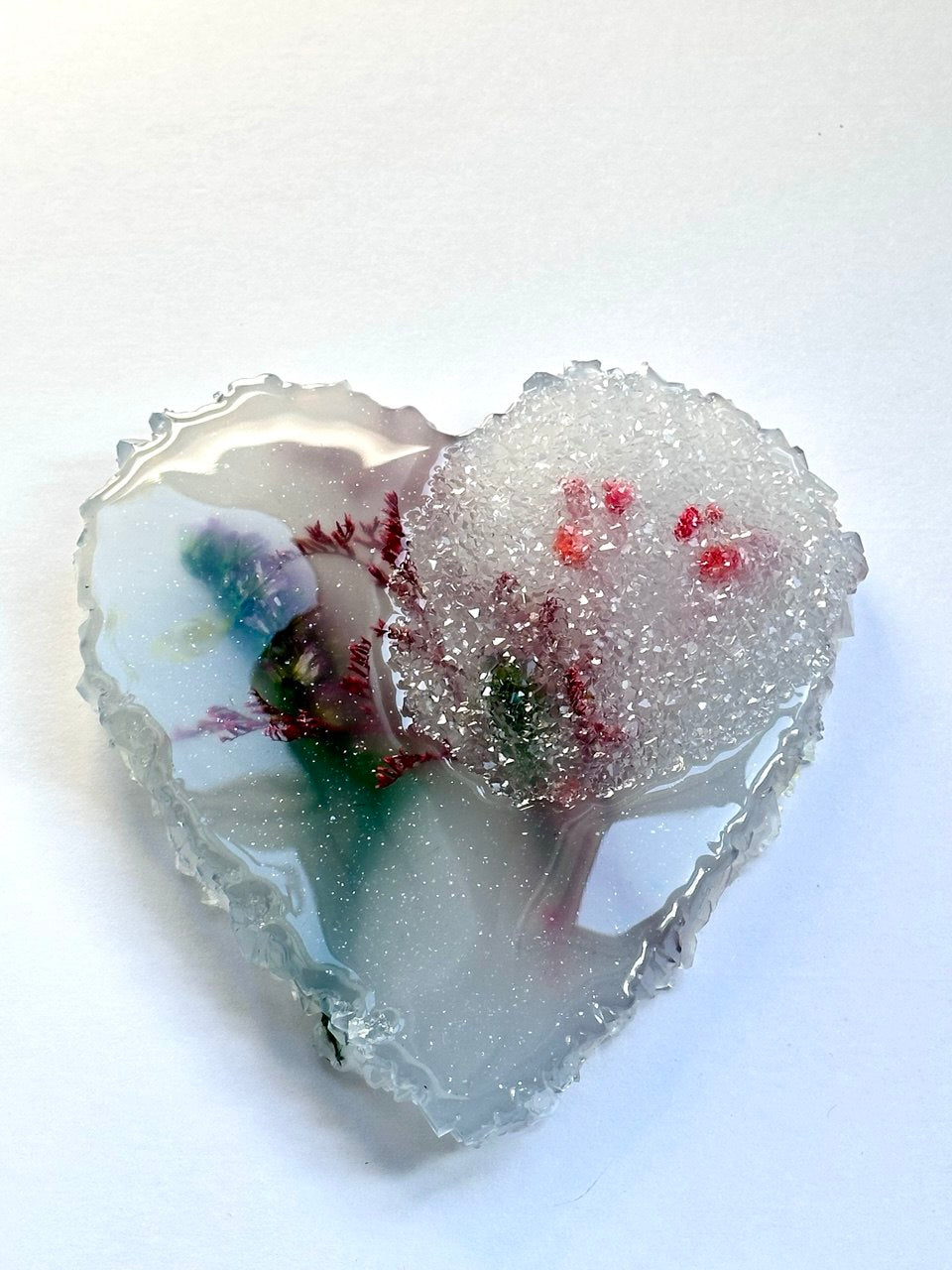 Crystal Edge Heart Geode Silicone Mold for Resin Art - Druzy Effect, Tray & Coaster Making