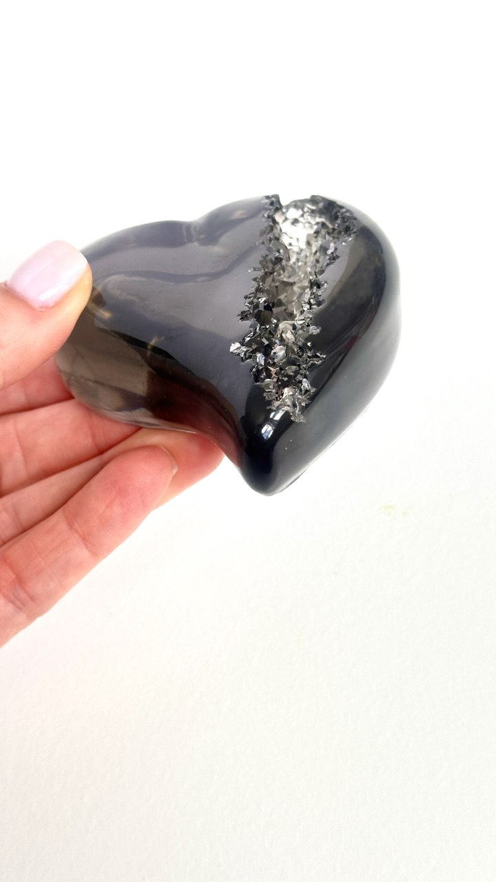 Druzy Crystal Geode Heart Silicone Mold