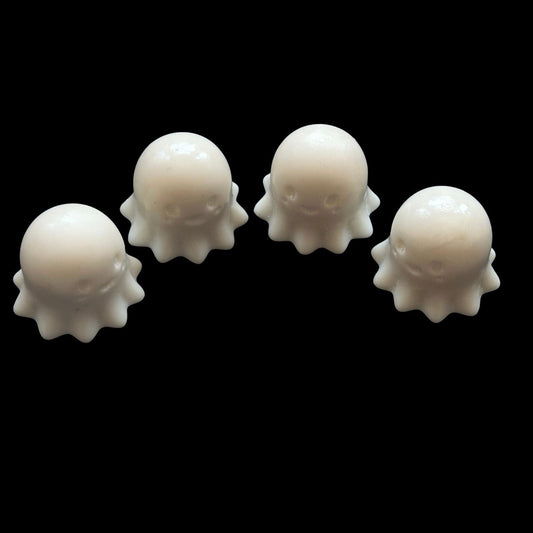 Silicone Mold with 4 Cute Ghosts – Kawaii Ghost Mold