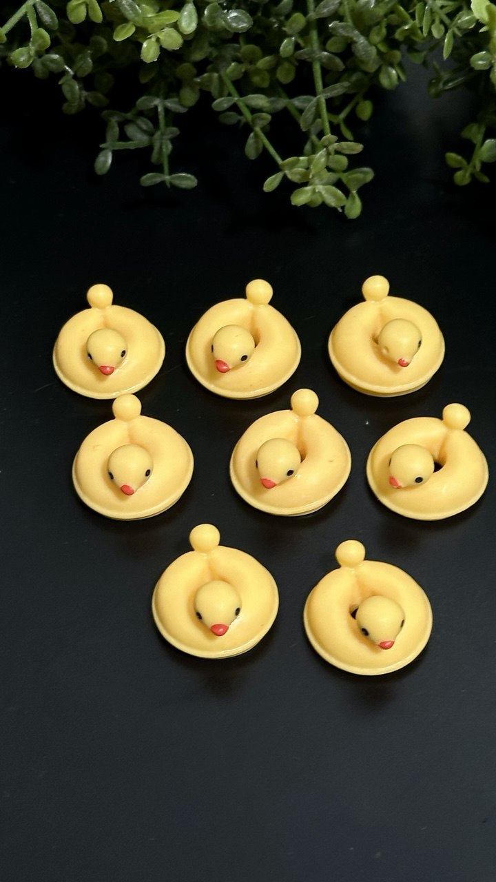 Silicone Duck Float Mold Set, 8 Mini Ducklings in Swim Ring