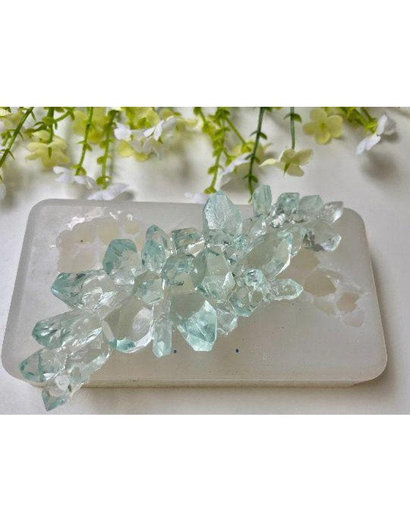 Professional Crystal Cluster Silicone Mold – Large Resin Druzy Tool - Ideas Decor Shop