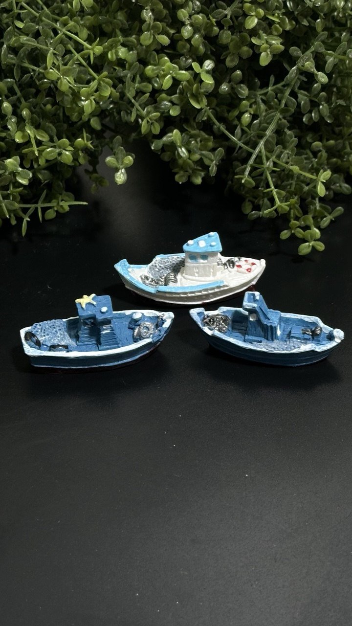 Silicone Mold Mini Fishing Boats Nautical Diorama Set - Ideas Decor Shop