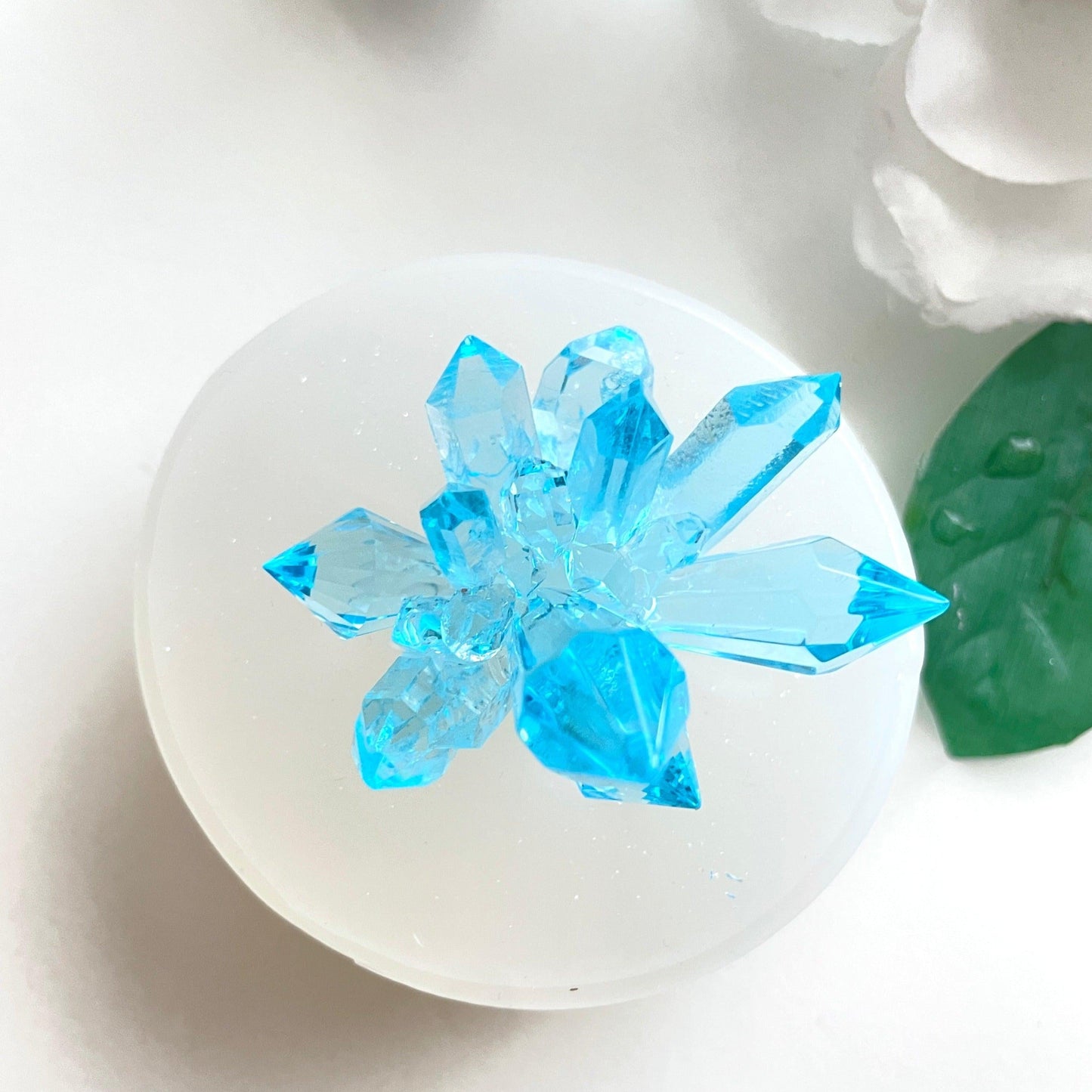 Stunning Crystal Cluster Silicone Mold for Perfect Resin Art Creations - Ideas Decor Shop