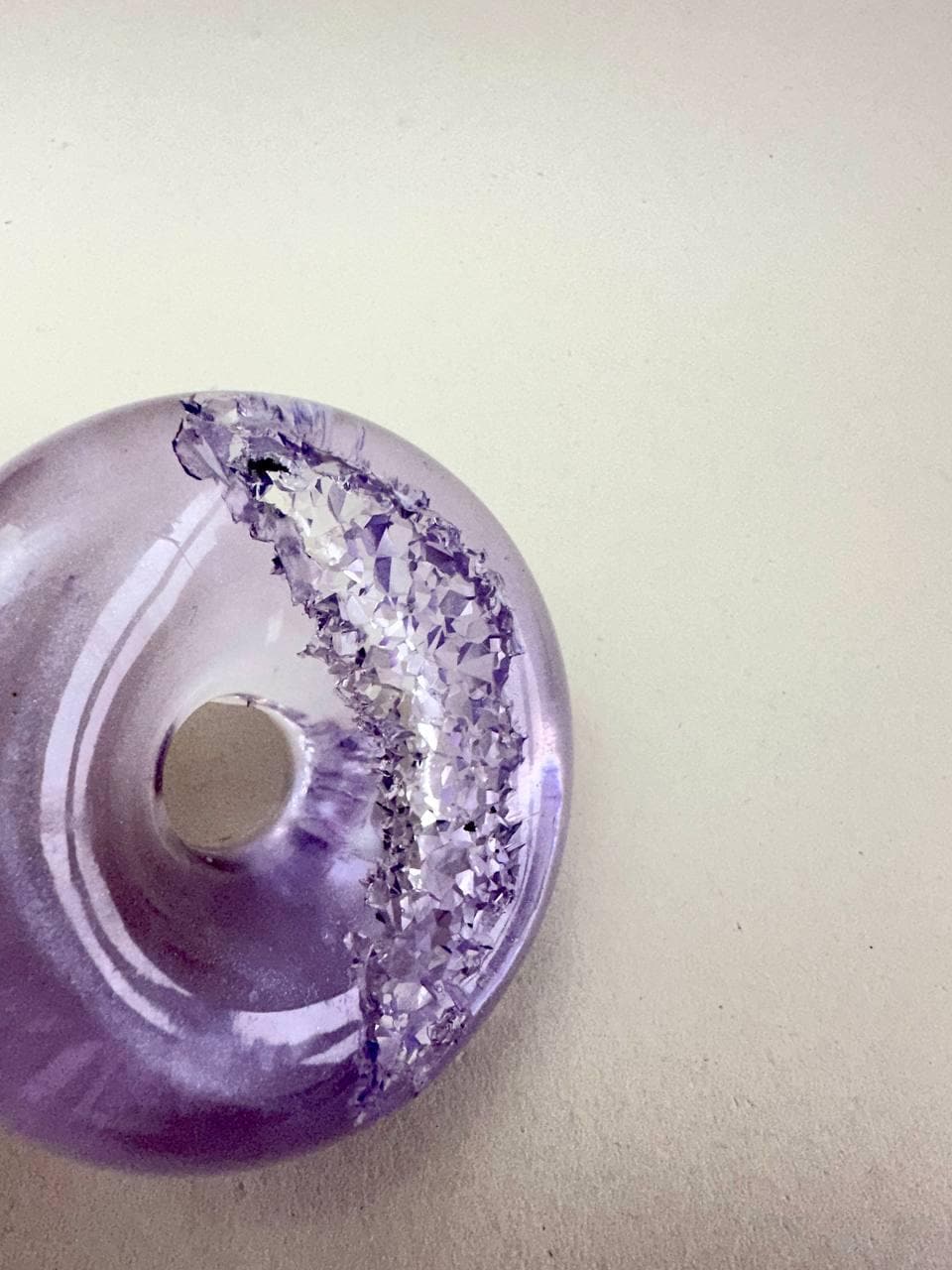 Unique Resin Druzy Ornaments Mold - Crystal Donut Geode Design - Ideas Decor Shop