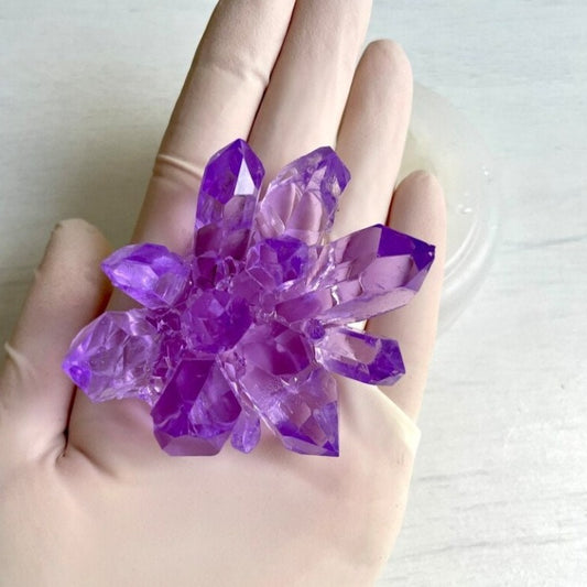 Create Stunning Crystal Clusters with Our Amethyst Silicone Mold for Resin and Painting