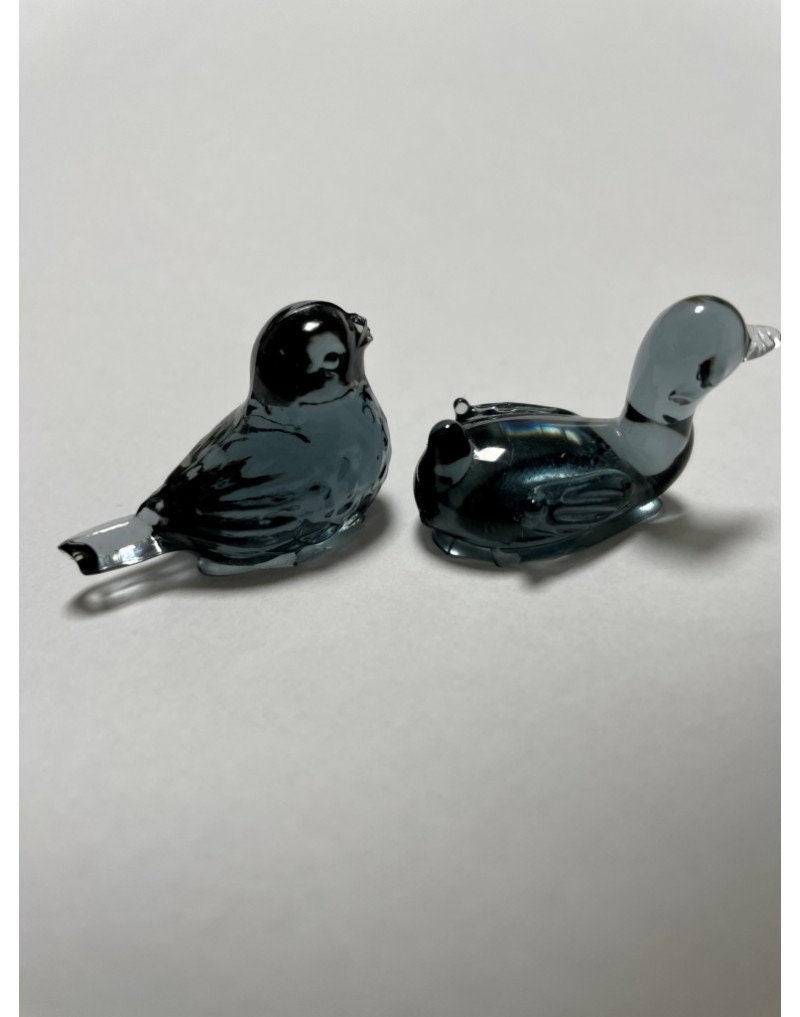 Craft Beautiful 3D Birds with our All-Inclusive Silicone Mold for Resin, Glass and Epoxy