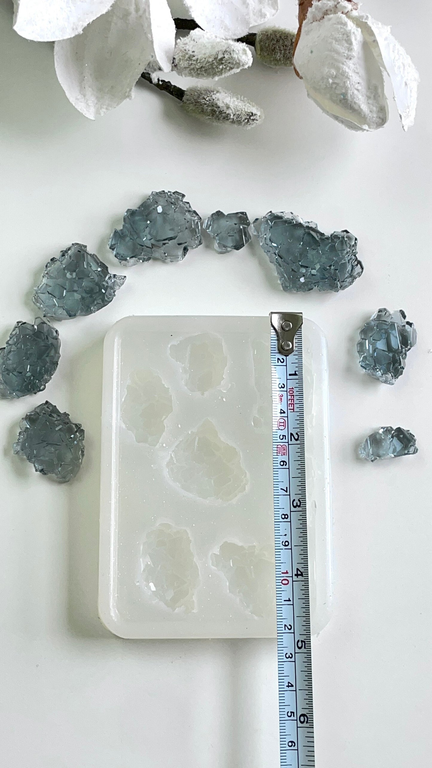 Stunning Cluster Pendants with our 8-Set Resin Casting Mold