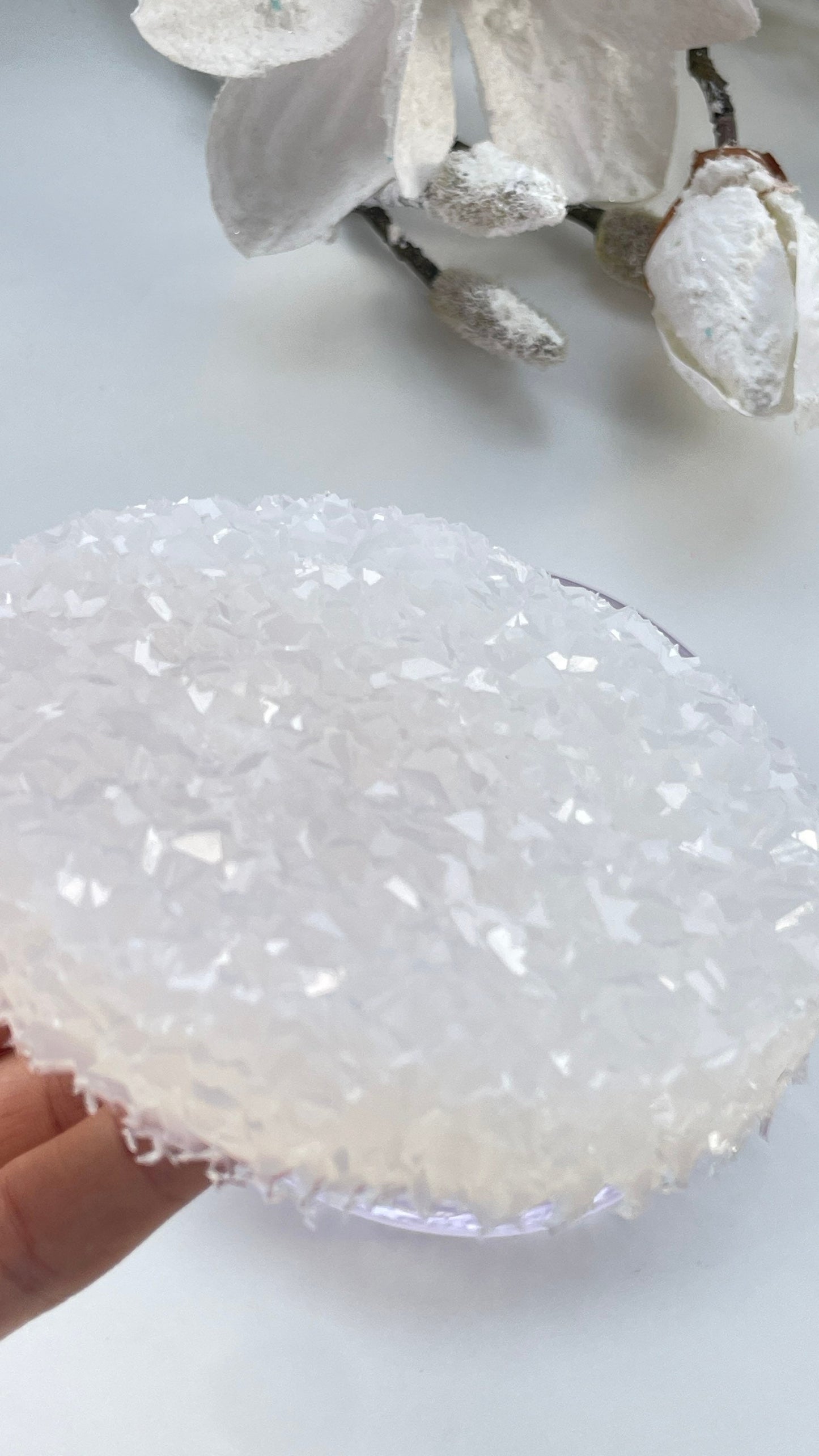 Silikonform mit rundem kleinem Einsatz und Kristallrand: Hochzeitstablett, Kerzenhalter, Drusen-Amethyst
